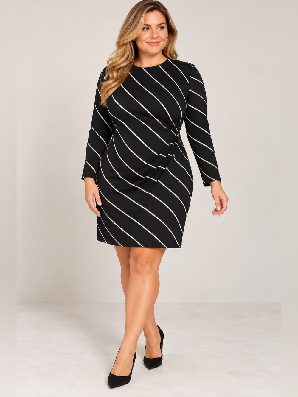 Donna Morgan Size 16 Black Cream Striped Ruched Long Sleeve Dress NWT